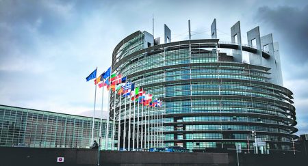 Ευρωεκλογές: Τι φέρνει ο νέος εκλογικός νόμος