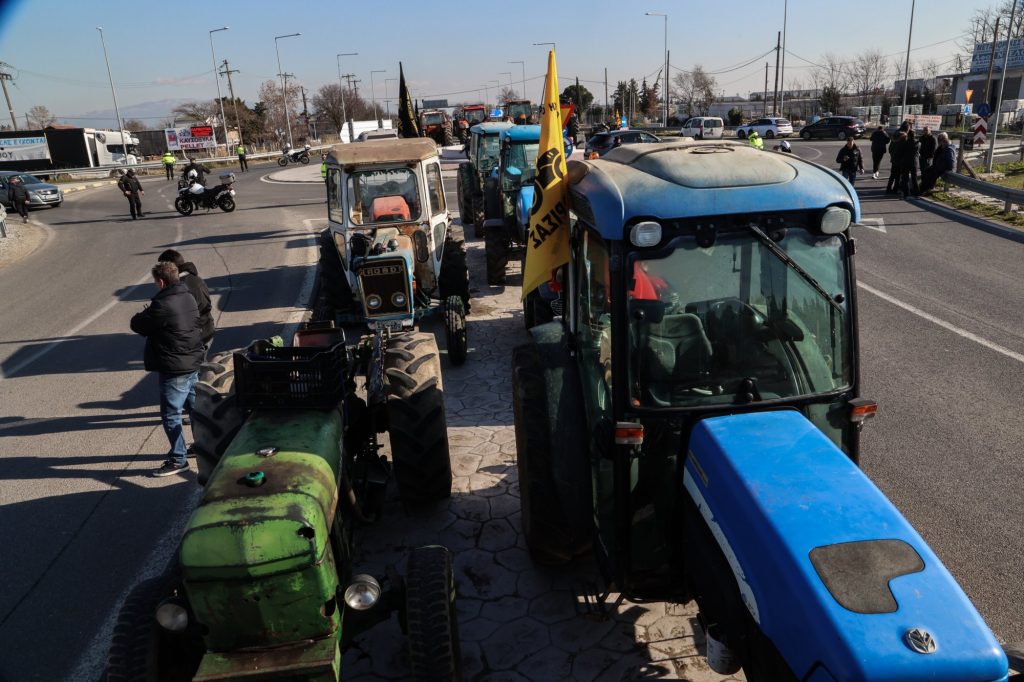 Αγροτικές κινητοποιήσεις: Κυκλοφοριακές ρυθμίσεις στον Αυτοκινητόδρομο Ε-65