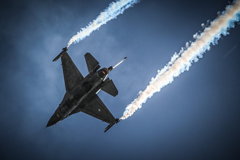 Tα ελληνικά F-16 προστατεύουν τον εναέριο χώρο της Βόρειας Μακεδονίας