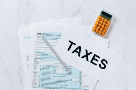 Φορολογικές δηλώσεις: Αυτόματη υποβολή για 1 εκατ. μισθωτούς και συνταξιούχους – Πώς θα γίνεται