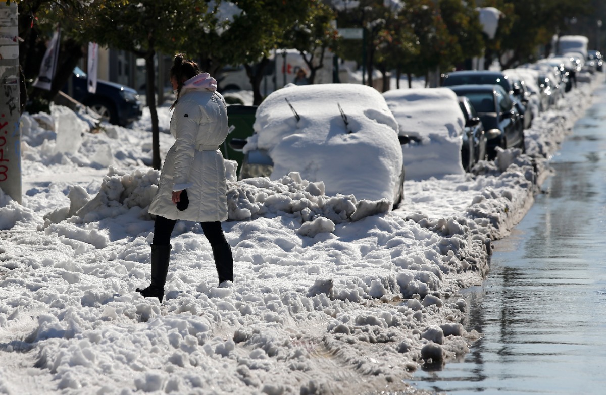 Καιρός – Κικίλιας: Ζητώ επαγγελματισμό και σοβαρότητα – Αύριο οι αποφάσεις για απαγόρευση κυκλοφορίας