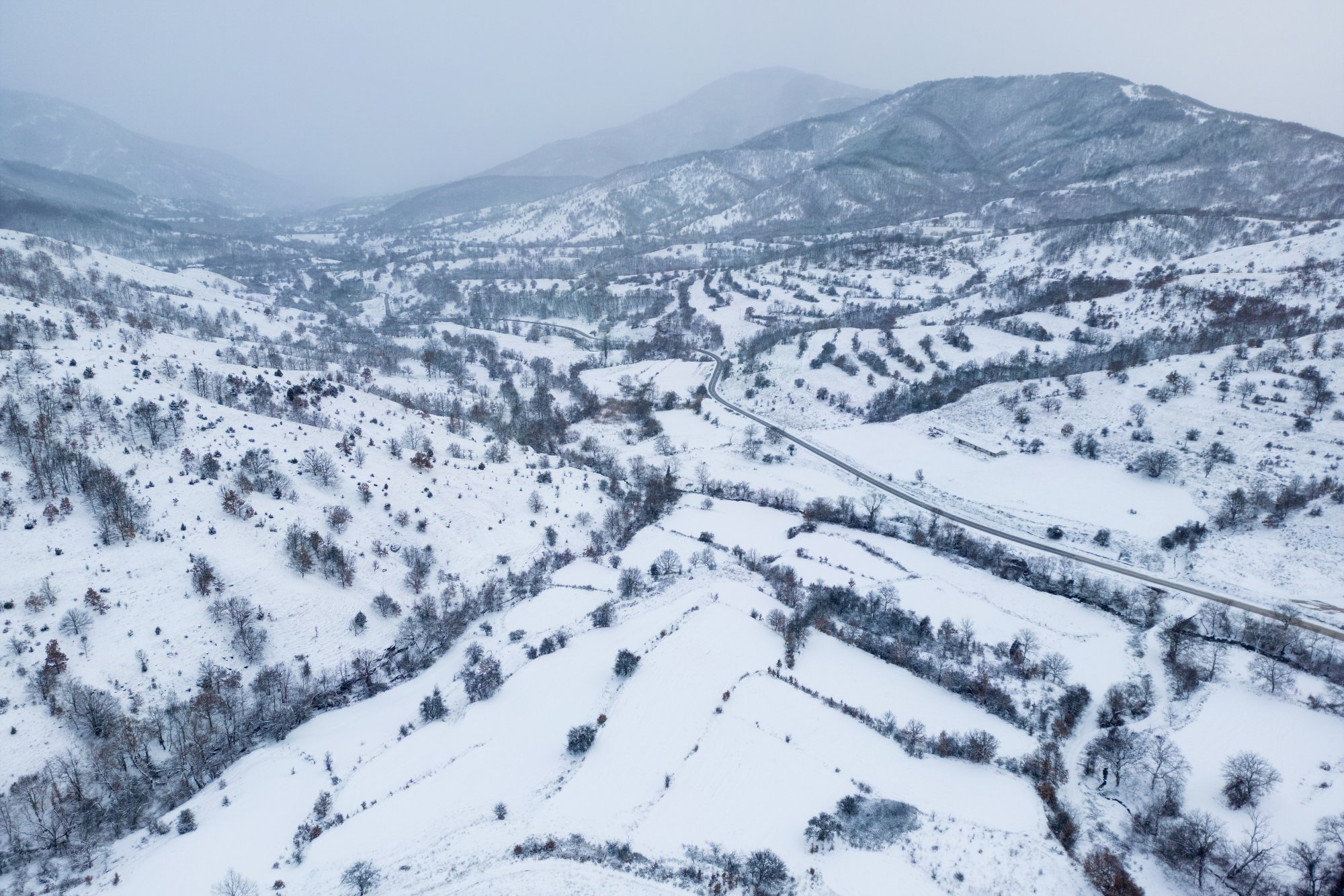 Κακοκαιρία Avgi – Κρήτη: Ποια σχολεία κλείνουν – Πού είναι υποχρεωτικές οι αλυσίδες