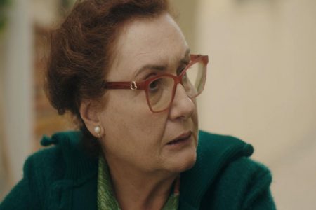 Το ναυάγιο: Ο Βασίλης προσπαθεί να σώσει τον Μάριο από τη μανία της Στέλλας