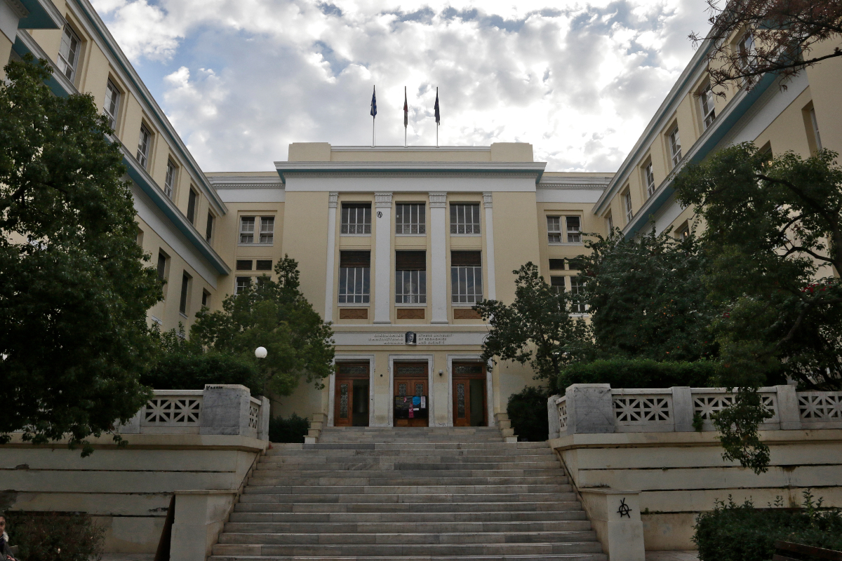 ΑΕΙ: Δύο πόρτες (θα) έχει το… Πανεπιστήμιο