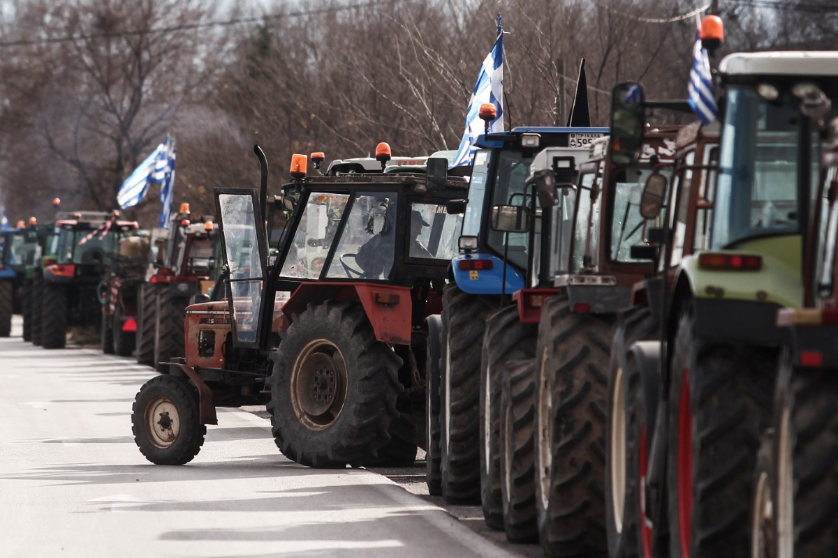 Αγρότες: Κλιμακώνονται οι κινητοποιήσεις ενόψει της πανελλαδικής αγροτικής σύσκεψης