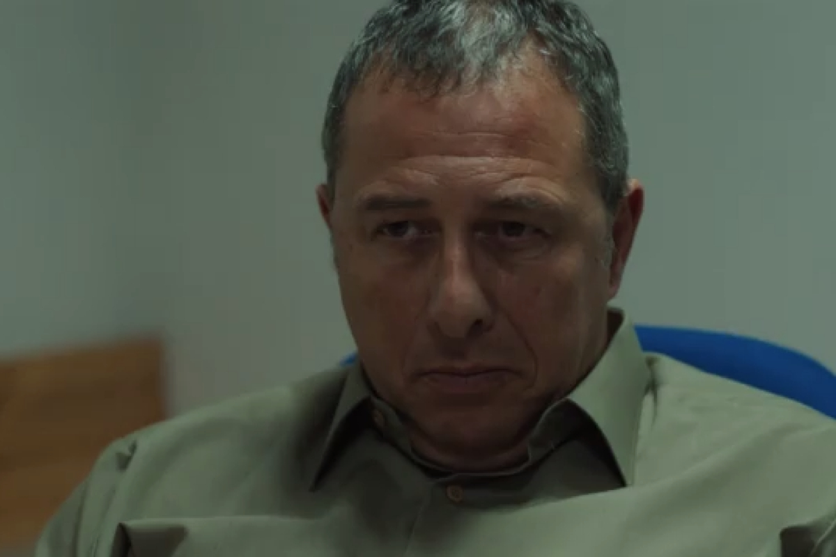 Famagusta: Σε ποια σειρά των ’90s έχουμε δει τον Λουκά Ζήκο, Αστυνόμο που ανακρίνει τον Χρήστο Λούλη;