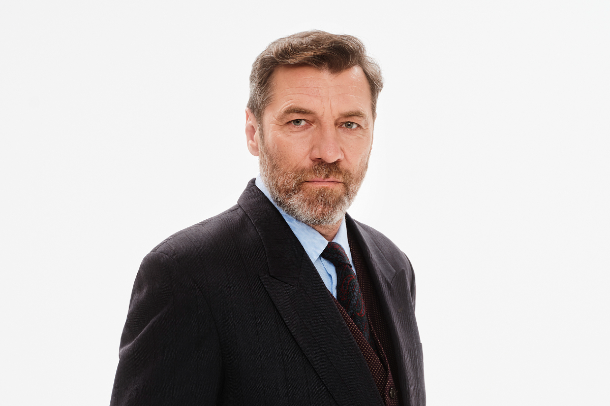 Στάνκογλου: «Δε θέλω τα παιδιά μου να με δουν στα “μανταλάκια”»