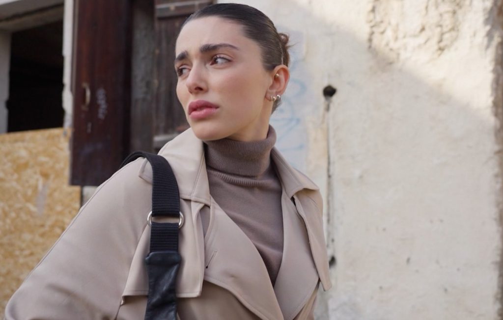 «Η Γη της Ελιάς»: Αδιέξοδες σχέσεις και δολοπλοκίες