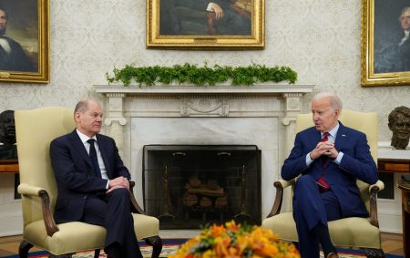 Τι κομίζει ο Σολτς στην Ουάσινγκτον – Θα στηρίξουν οι ΗΠΑ την Ουκρανία;