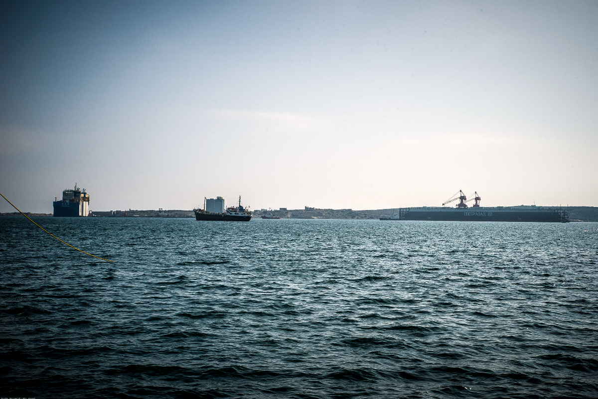 Όχημα ΙΧ εντοπίστηκε στη θαλάσσια περιοχή του Πειραιά