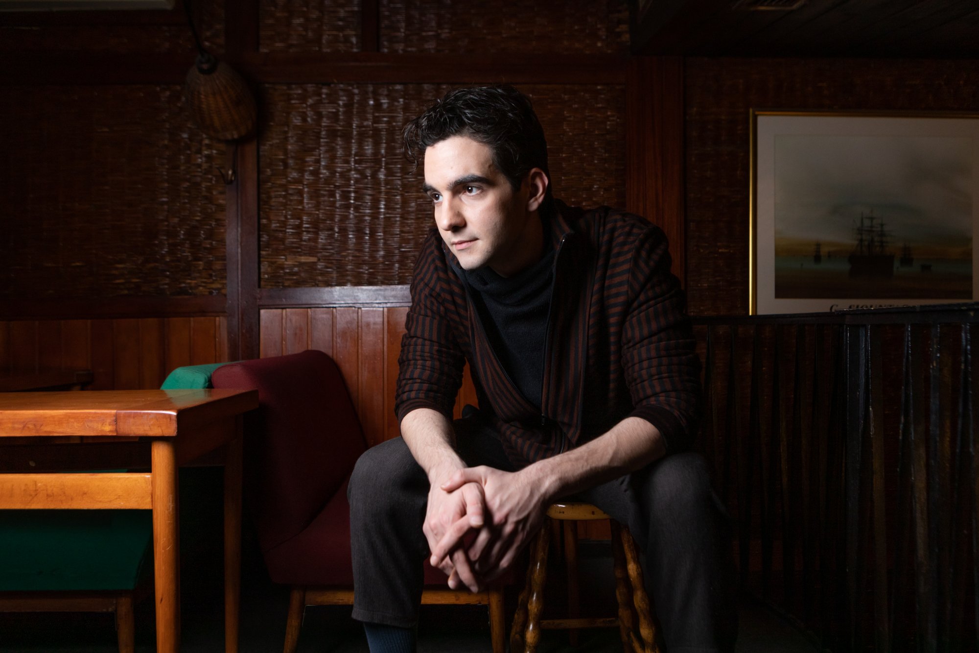 Μιχάλης Πανάδης στο ΒΗΜΑ: «Ζούμε με τον πανικό να αρέσουμε σε όλους»