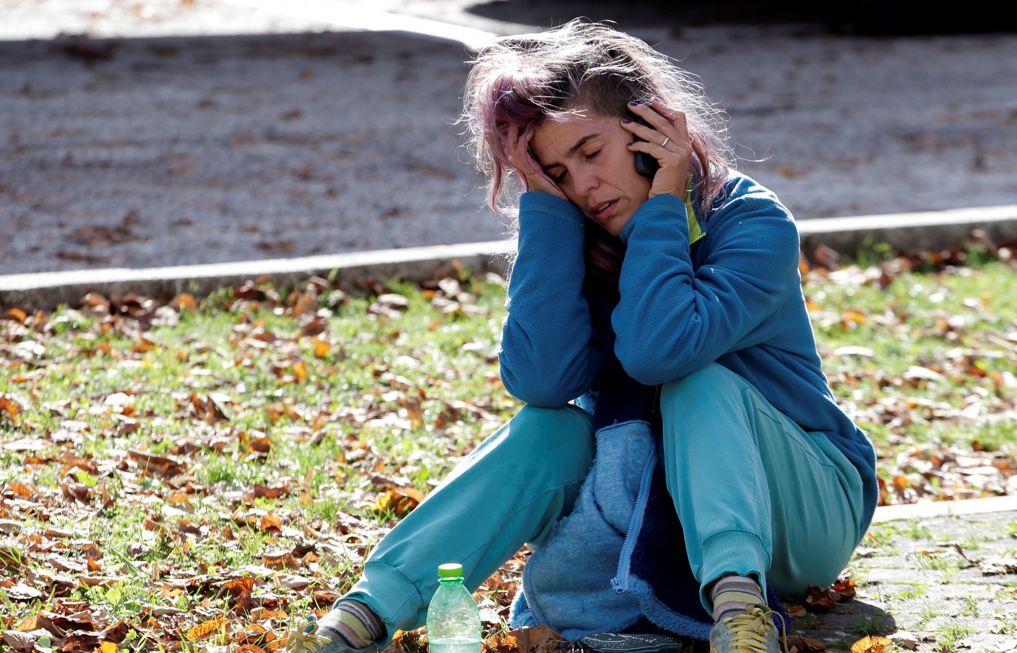 Γραμμές SOS: Οι σπαρακτικές φωνές βοήθειας