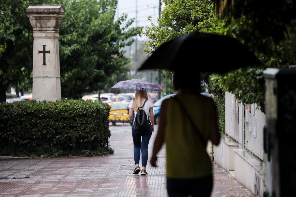 Καλλιάνος-Καιρός: «Απότομα ξεσπάσματα στην Αττική» – Πώς θα κινηθεί η κακοκαιρία