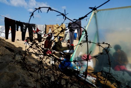 ΗΠΑ: Ρίψεις εφοδίων στη Γάζα από τον αμερικανικό στρατό ανακοίνωσε ο Μπάιντεν