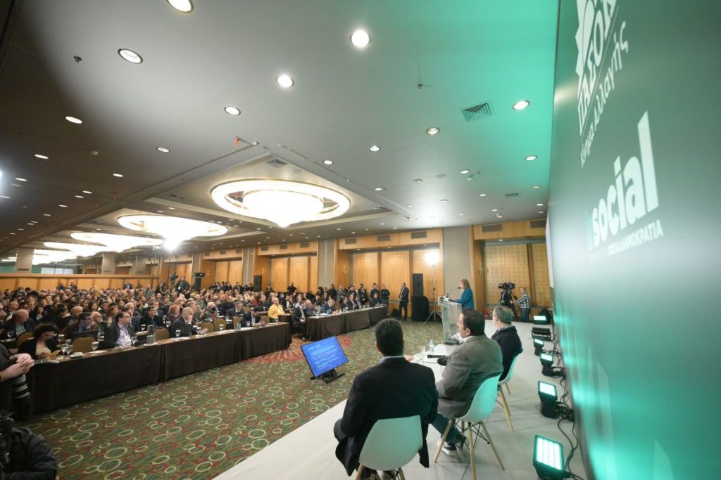 ΠαΣοΚ: Το Σκανδιναβικό παράδειγμα στην Παιδεία και το by pass της ΝΔ στο Σύνταγμα