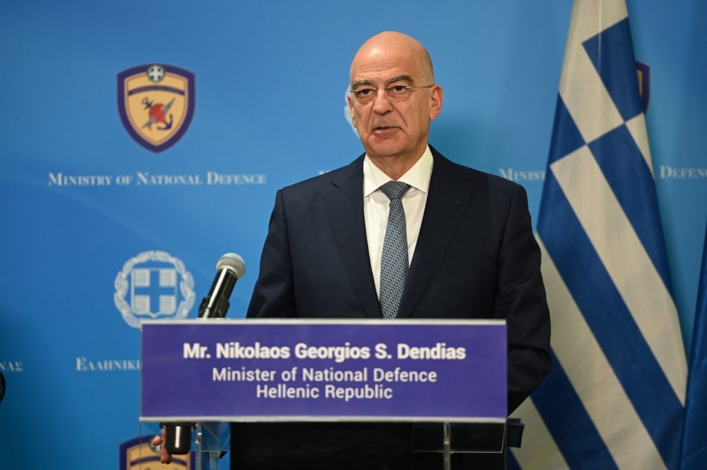 European Sky Shield: Ο Δένδιας υπογράφει την προσχώρηση της Ελλάδας στην αντιπυραυλική προστασία