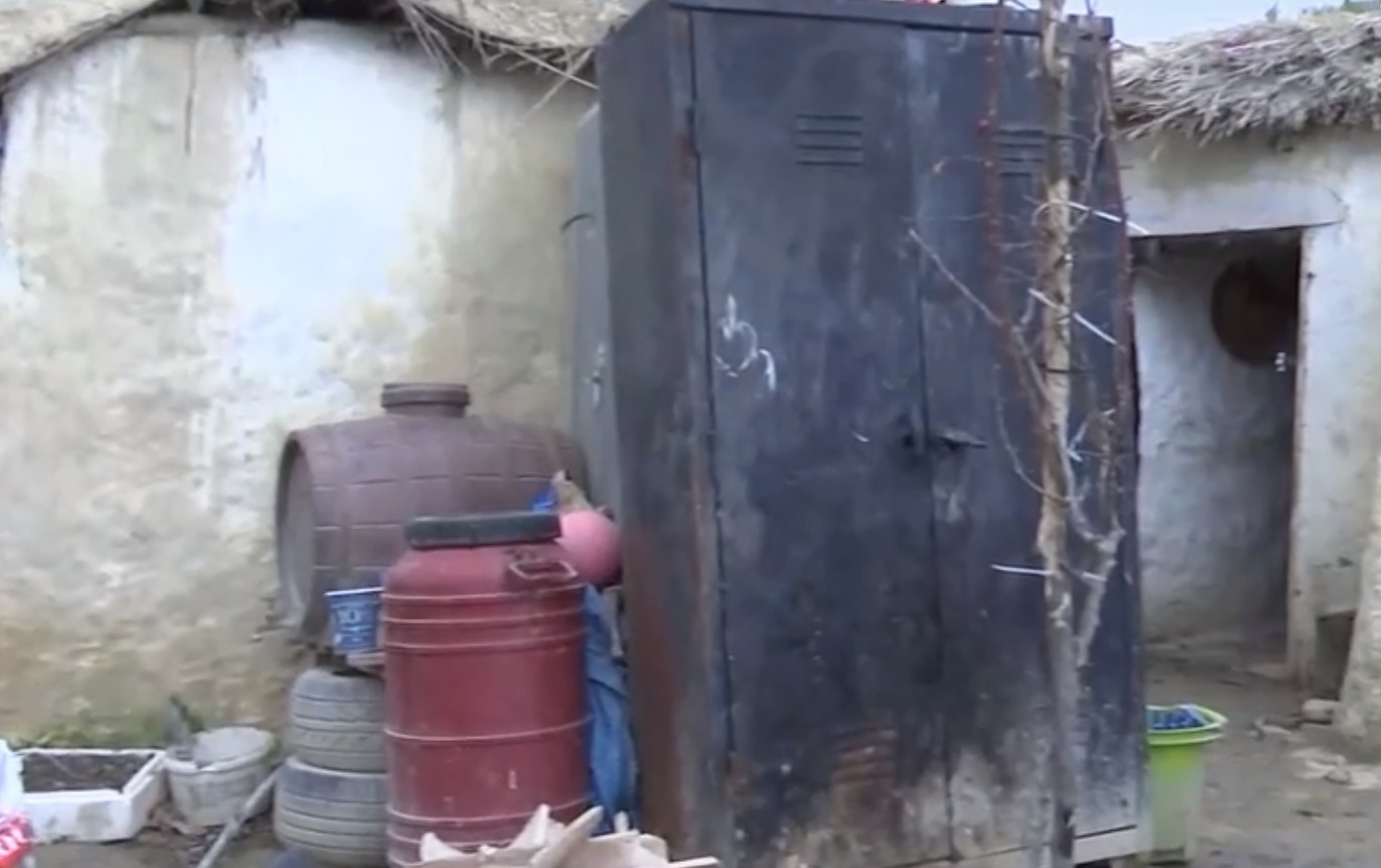 Κορινθία: Έτσι ζουν οι Παλαιοχριστιανοί – «Είμαστε εδώ πάνω για να βρούμε την ησυχία μας»