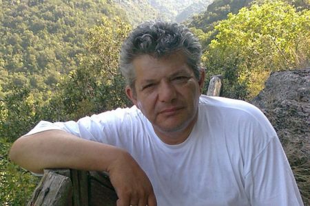 Πέθανε ο Γιώργος Μπλάνας