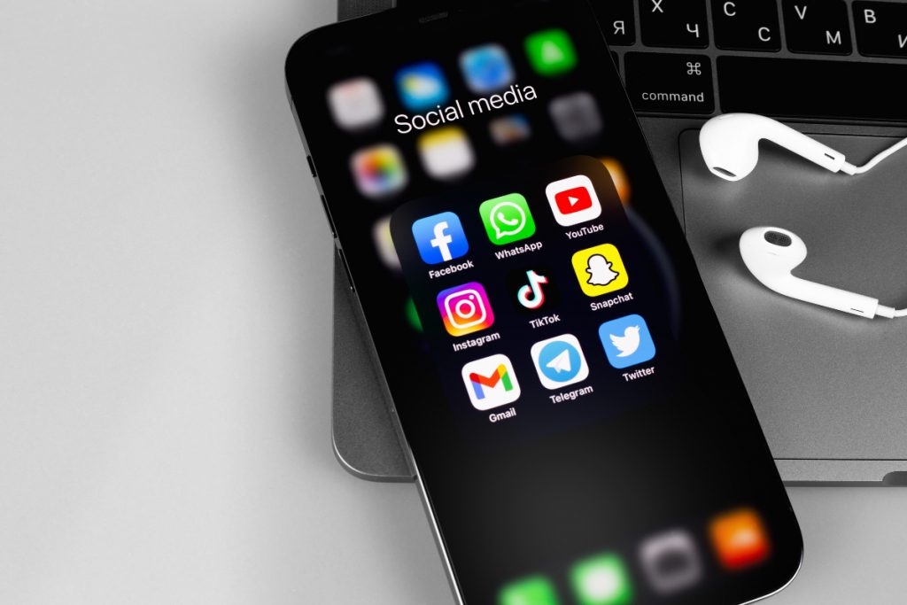 Social media: Γιατί πρέπει να τα κλείσουμε για 7 μέρες