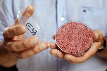 Τεχνητό κρέας: Επικίνδυνο τρόφιμο ή η εφεύρεση του 21ου αιώνα