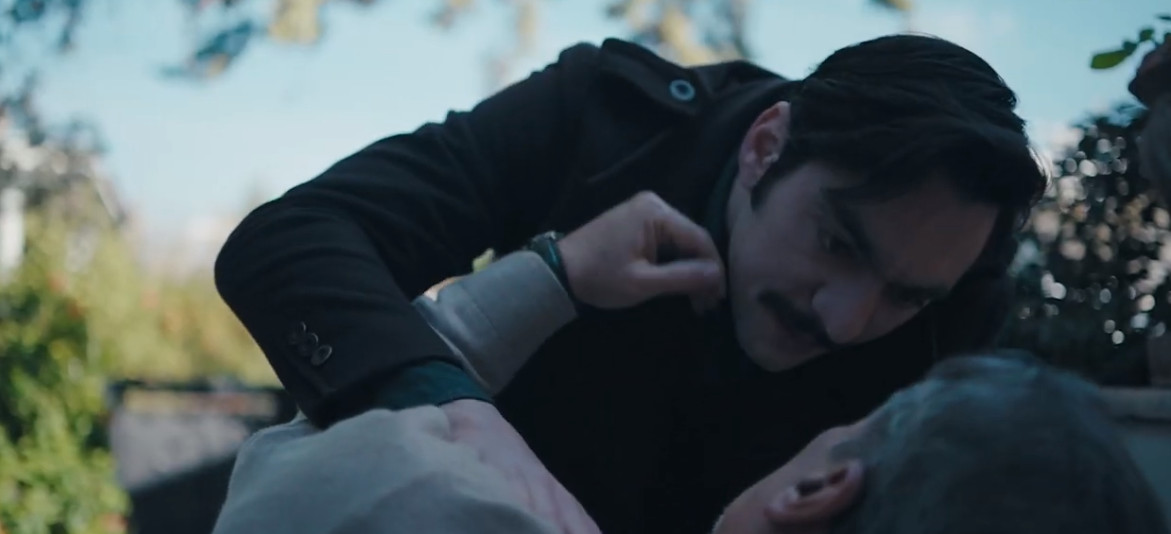 «Το Ναυάγιο»: Ο Τρύφωνας ξεψυχά στα χέρια του Πέτρου