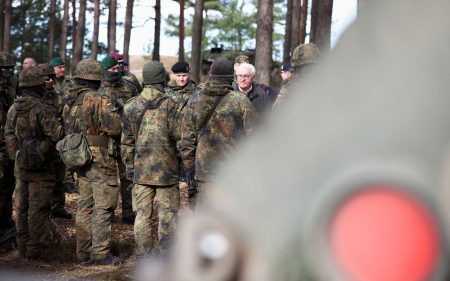«Χώρες από ΕΕ – ΝΑΤΟ σκέφτονται να στείλουν στρατιώτες στην Ουκρανία»