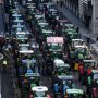 Αγρότες: Παραμένουν στα μπλόκα – Διαμαρτυρία και στις Βρυξέλλες
