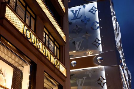 Louis Vuitton: Σχέδια για ξενοδοχείο στην Αθήνα