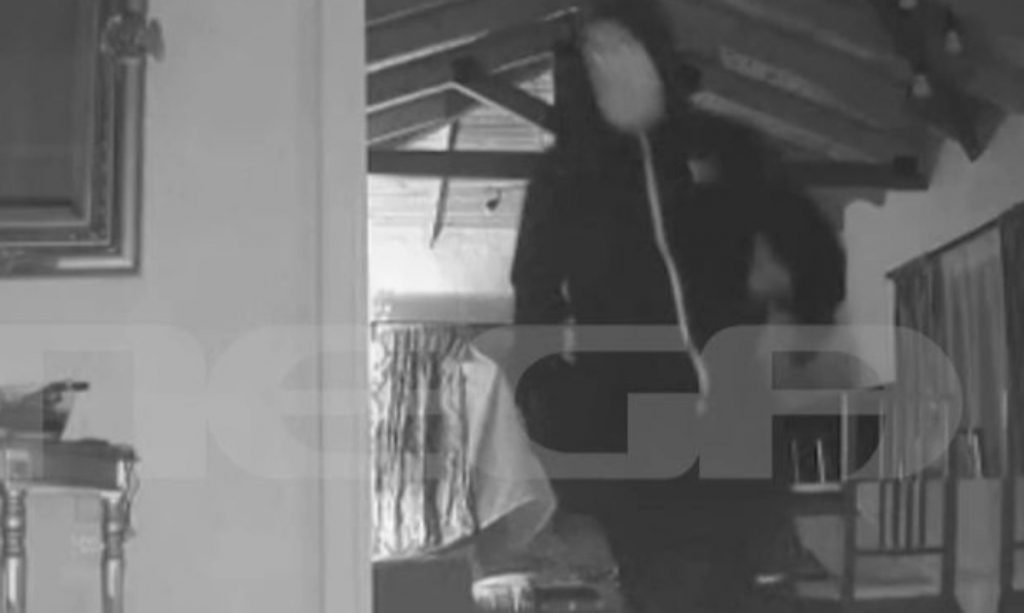 Διόνυσος: Διάρρηξη με λεία «μαμούθ» – Άρπαξαν 130.000 ευρώ