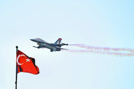 Ελληνοτουρκικά: Γιατί τα F-16 δεν αποτελούν λευκή επιταγή στην Τουρκία