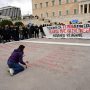 Τέμπη: Το χρονικό των μεγάλων συγκεντρώσεων σε Αθήνα και Θεσσαλονίκη