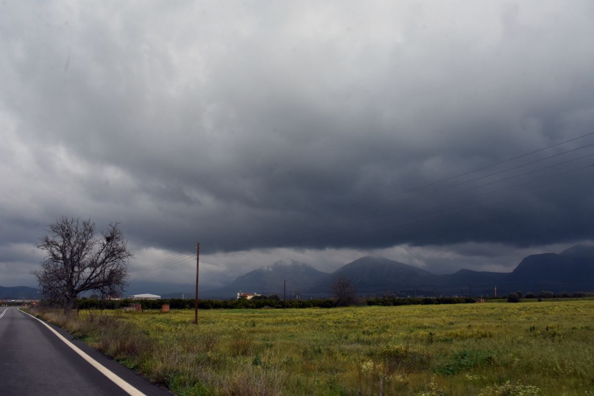 Κακοκαιρία Emil: Οι περιοχές που απειλούνται με πλημμύρες
