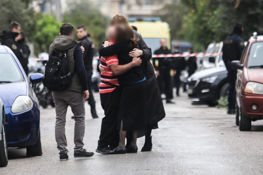 Νίκαια: Ιδιόχειρο σημείωμα είχε αφήσει ο 64χρονος δράστης – Είχε εμμονές