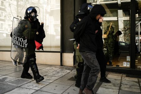 Θεσσαλονίκη: Ληστεία σε 16χρονο – Οπαδικά τα κίνητρα – Δύο οι συλλήψεις