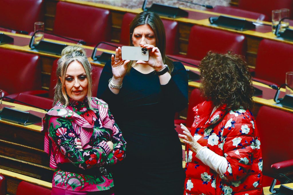 Ολα στον βωμό του viral