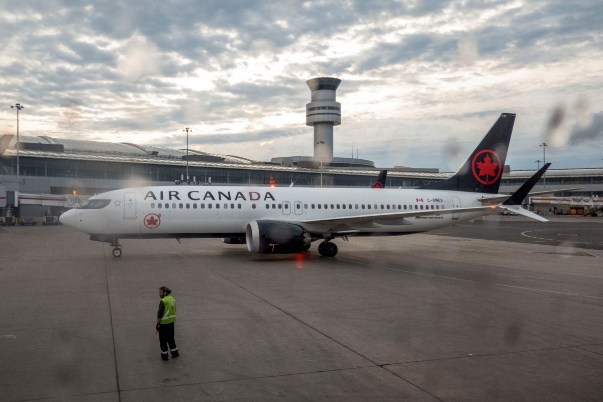 Καναδάς: Κεραυνός χτυπάει αεροπλάνο εν ώρα πτήσης – Βίντεο