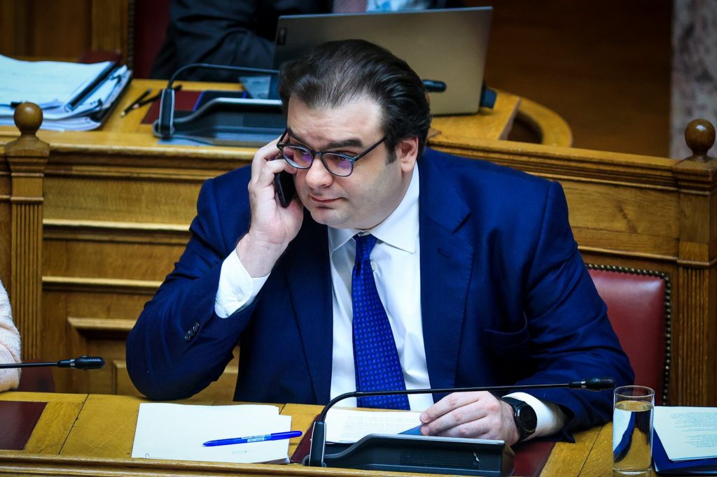 Ιδιωτικά πανεπιστήμια – Βουλή: Ποια κόμματα κατέθεσαν ένσταση αντισυνταγματικότητας