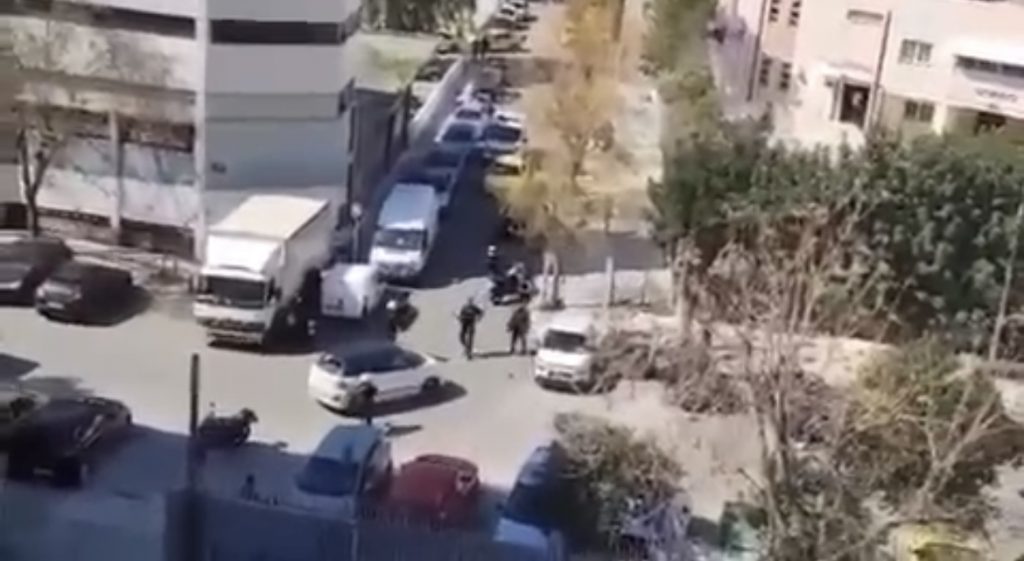 Λιοσίων: Βίντεο ντοκουμέντο από την άγρια καταδίωξη με πυροβολισμούς