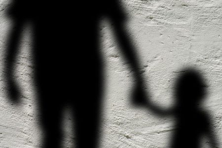 Λάρισα: Προφυλακίστηκε ο γιατρός για ασέλγεια στην κόρη του – Ποιος τον κατήγγειλε
