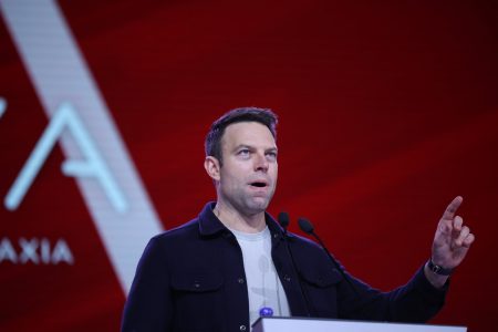 Κασσελάκης: Υποχρέωση της Πολιτείας η θεσμική αναγνώριση του όρου «γυναικοκτονία»