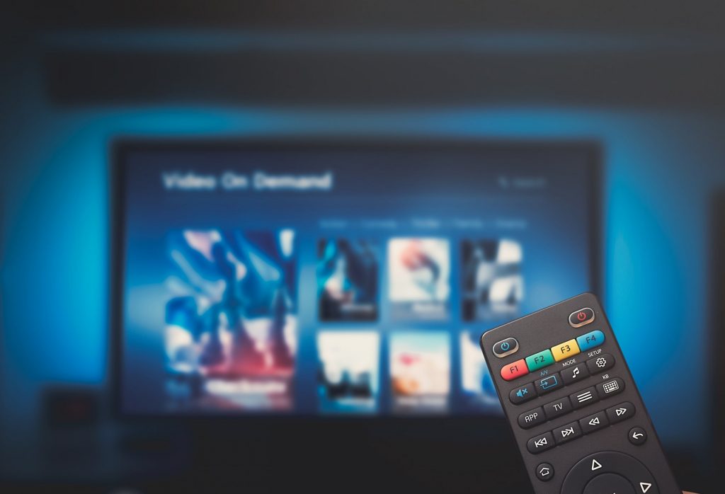 60χρονος μετέδιδε παράνομα αγώνες και ταινίες – Το μοιραίο λάθος του