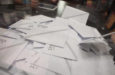 ΣΥΡΙΖΑ: Στις κάλπες τα μέλη για νομαρχιακές – Στη Θεσσαλονίκη ο Κασσελάκης