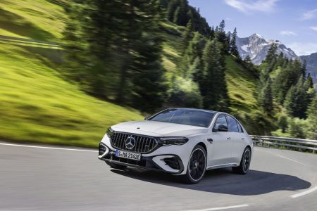 Mercedes-AMG E 53 Ηybrid: Eναλλακτικά πανίσχυρη