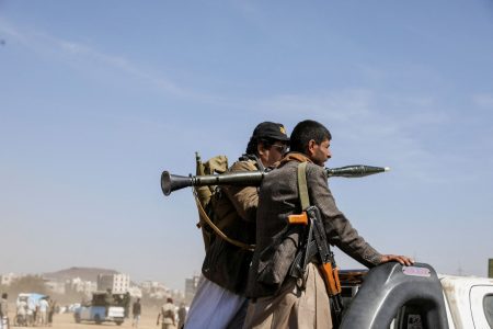Υεμένη: Αεροπορικά πλήγματα σε περιοχές που ελέγχονται από τους Χούθι