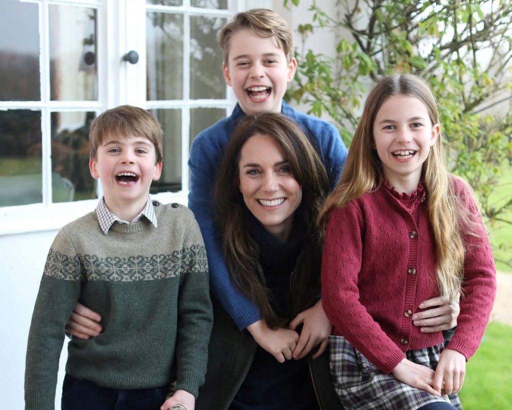 Κέιτ Μίντλετον: Βατερλώ η «πειραγμένη» φωτογραφία-Καυστικός ο βρετανικός Τύπος