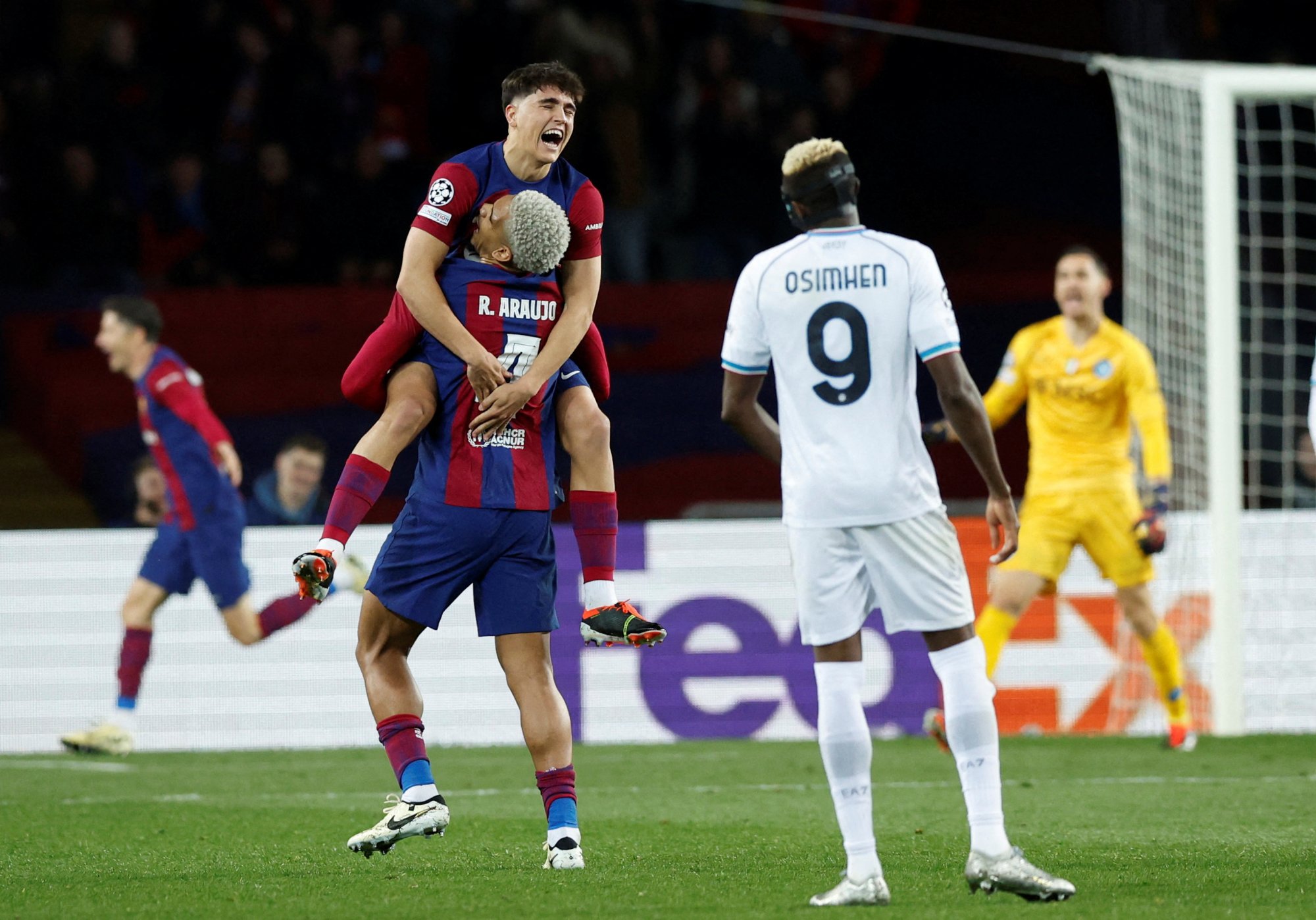 Champions League: Στα προημιτελικά η Μπαρτσελόνα