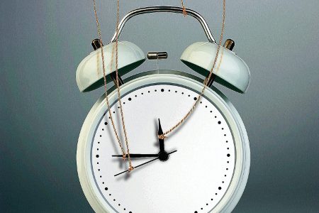 Στη μεθόριο των πραγμάτων