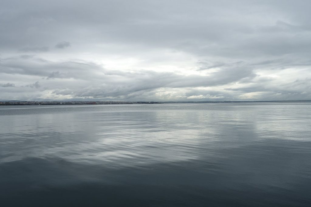 Άστατος καιρός με μικρή πτώση θερμοκρασίας – Πού αναμένονται βροχές