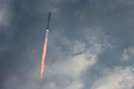 ΗΠΑ: Ο πύραυλος Starship της SpaceX καταστράφηκε κατά την είσοδό του στη Γη
