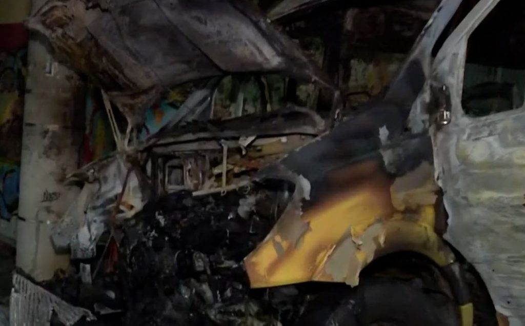 Ζωγράφου: Πυρπόλησαν σχολικά λεωφορεία, αυτοκίνητα και μοτοσικλέτες